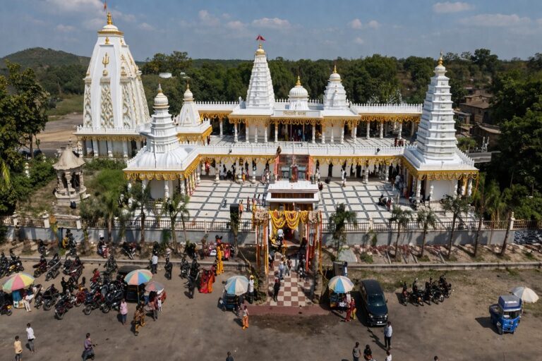 धनबाद के चिटाही धाम का रामराज मंदिर, जहां 100 वर्षों से मन रही भव्य रामनवमी
