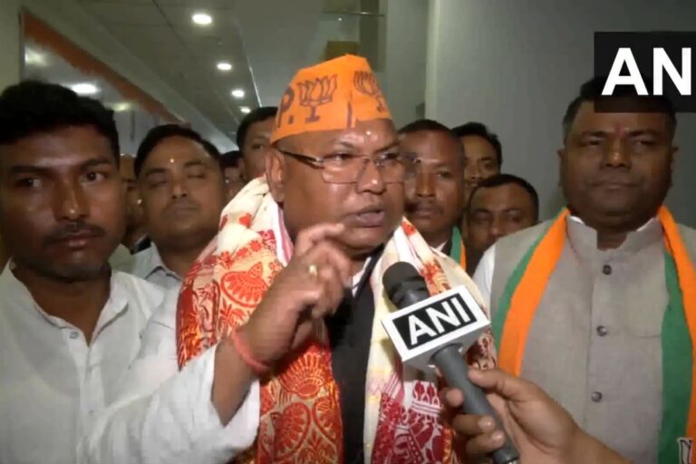 असम चुनाव से पहले कांग्रेस को झटका, तीन कांग्रेस विधायक भाजपा में शामिल