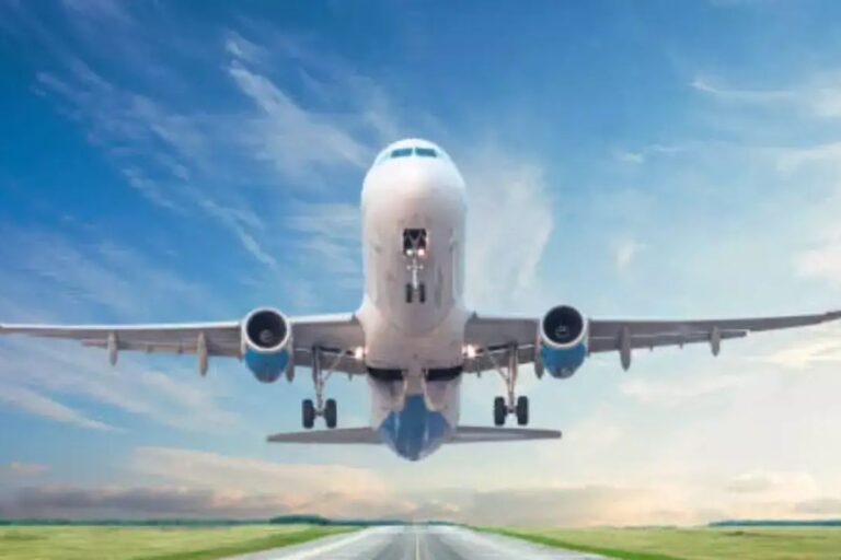 26 मार्च से बदल जाएंगे हवाई यात्रा के नियम, रिफंड में देरी की तो एयरलाइंस पर गिरेगी गाज