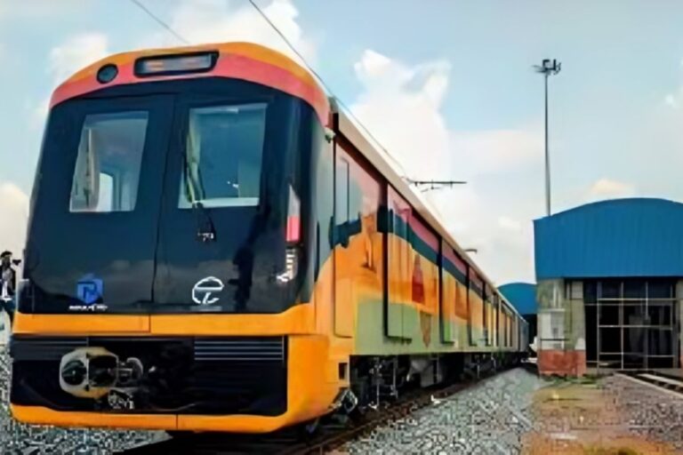 26 मार्च को शुरू हो सकती है पटना फेज-2 मेट्रो,जानें किन स्टेशनों के बीच दौड़ेगी ट्रेन?