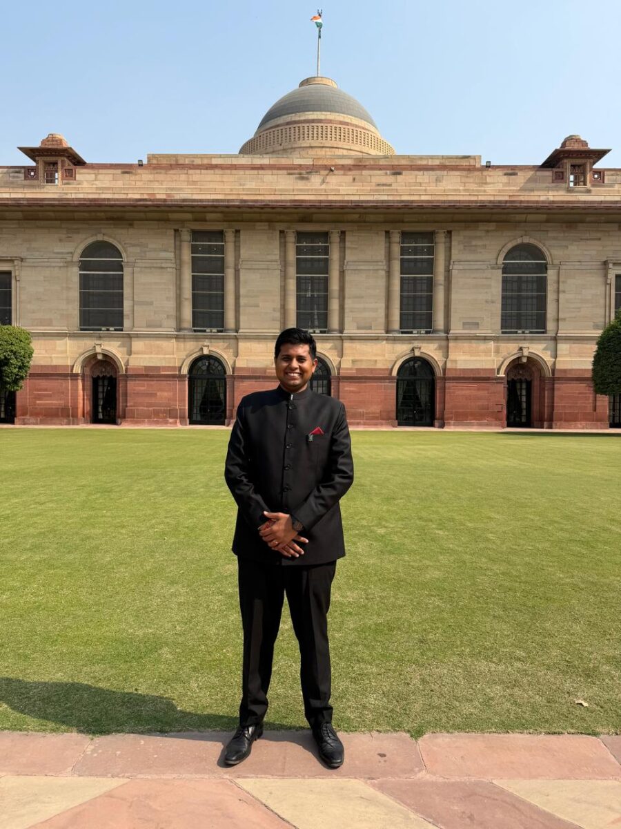 Upsc Topper Story: पहले 680 और अब 431वां रैंक, मुजफ्फरपुर के इस लाल ने दो-दो बार पास की यूपीएससी 2 Whatsapp Image 2026 03 07 At 12.04.58 Pm