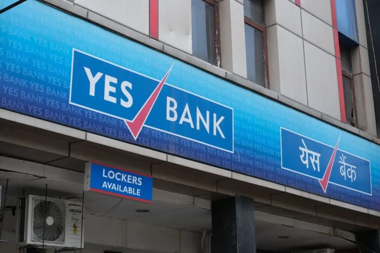 1 अप्रैल से बदल रहे हैं यस बैंक क्रेडिट कार्ड के नियम, इन खर्चों पर लगेगा अब नया चार्ज