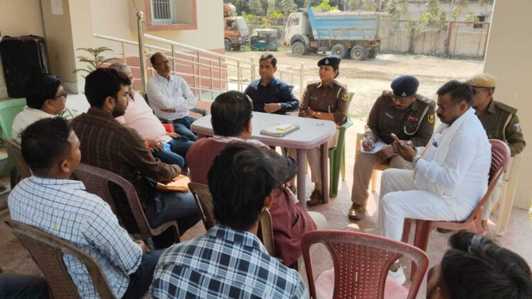 सालमारी में शांति समिति की बैठक आयोजित की गई