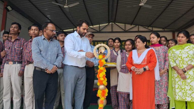 डीएवी बचरा में पूजन-हवन के साथ नये सत्र का शुभारंभ