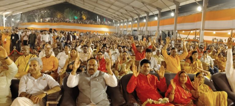 शिवमहापुराण कथा का श्रवण आत्मशुद्धि का माध्यम : कैलाशानंद