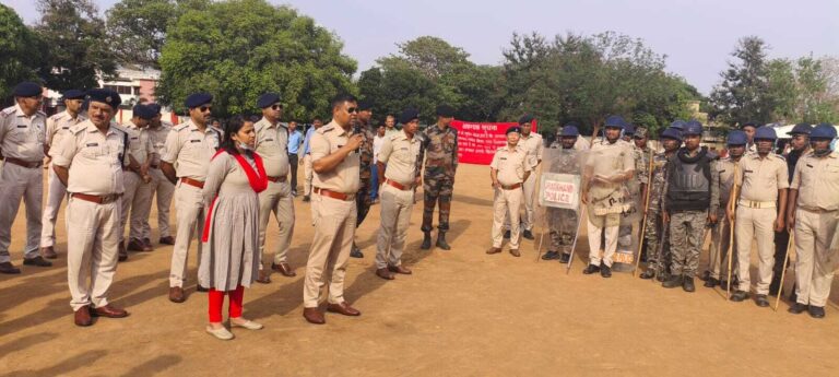 खूंटी पुलिस ने किया मॉक ड्रिल