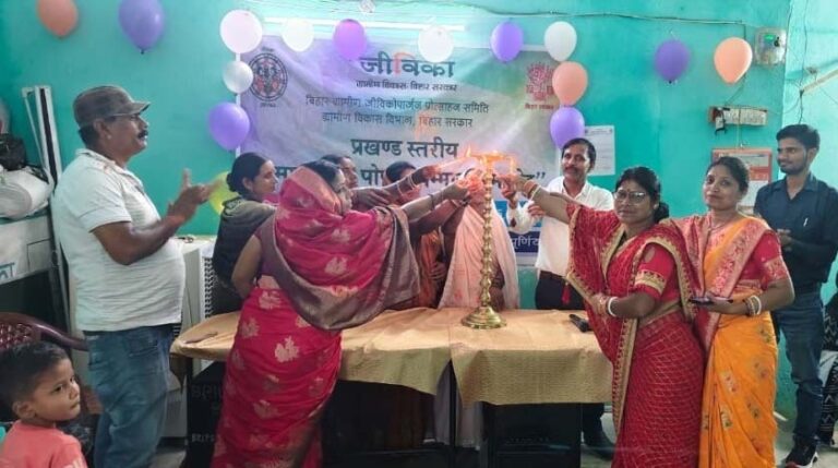 मातृ शिशु पोषण अभियान में बेहतर कार्य के लिए हुए पुरस्कृत
