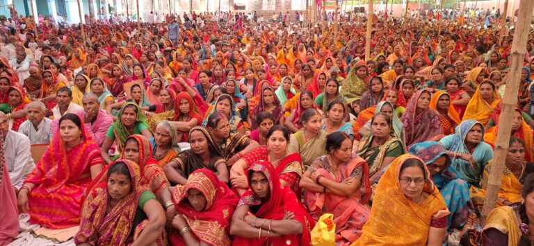 मानव जीवन में सत्संग का बड़ा महत्व : संत