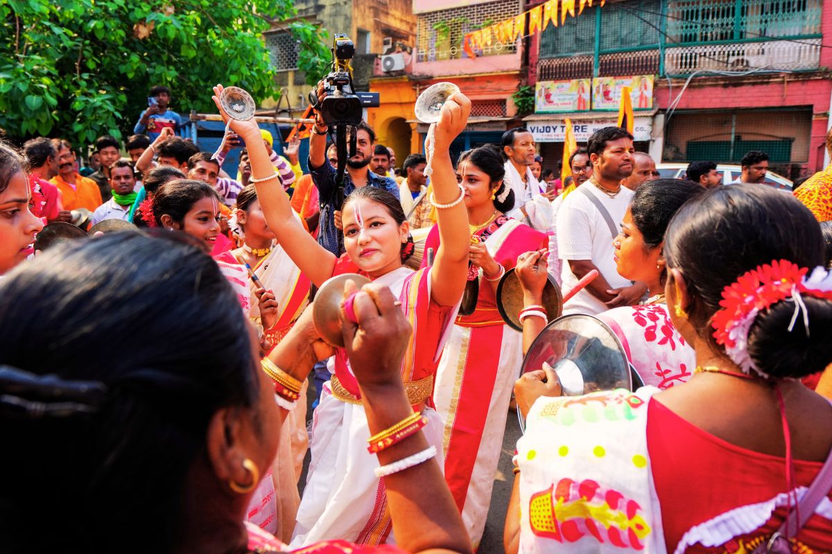 राम नवमी पर ‘सियासी महाकुंभ’, भवानीपुर में शुभेंदु अधिकारी का शक्ति प्रदर्शन, Tmc ने खेला ‘सॉफ्ट हिंदुत्व’ का कार्ड 2 Ram Navami West Bengal Election 2026