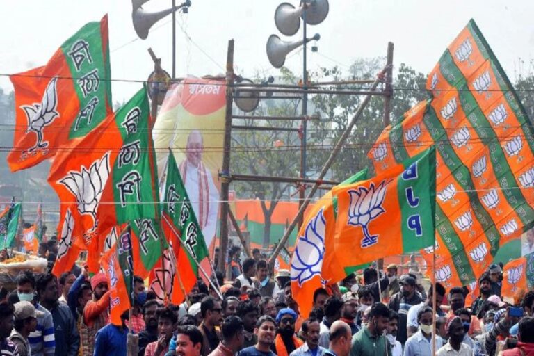 बंगाल चुनाव: खड़गपुर में भाजपा कार्यकर्ता नाराज, नहीं पसंद आया पार्टी उम्मीदवार