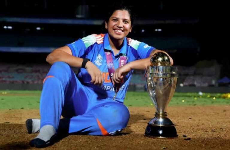 क्रिकेटर रिचा घोष को साबित करनी होगी नागरिकता, ‘अंडर एडजुडिकेशन’ वोटरों में आया वर्ल्ड कप विनर का नाम