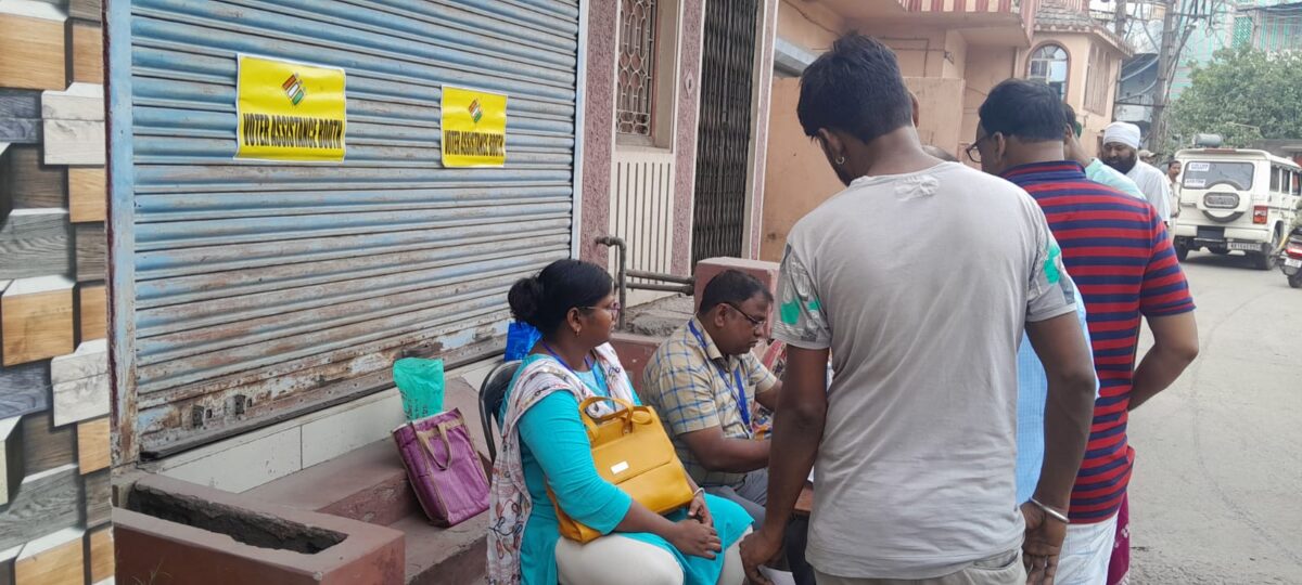 Bengal Voting: बंगाल में रिकॉर्डतोड़ मतदान, छिटपुट हिंसा के बीच शाम 5 बजे तक करीब 90 प्रतिशत पड़े वोट 11 11