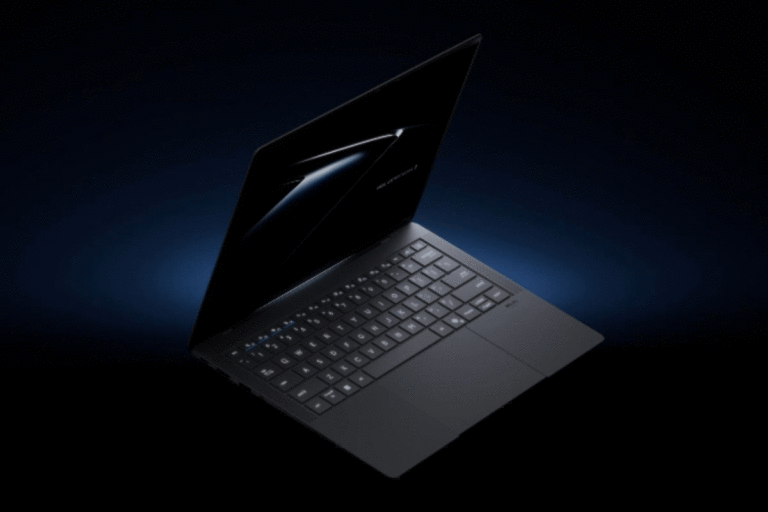 ASUS ExpertBook Ultra पर क्या 2.4 लाख रुपये खर्च करना सही डील है? जानें यहां