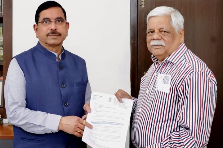 सांसद वीडी राम ने केंद्रीय मंत्री से पलामू में धान खरीद की तारीख बढ़ाने की मांग, सौंपा ज्ञापन