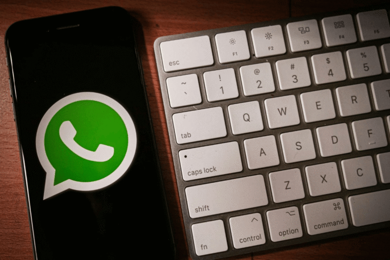 WhatsApp में मिल सकता है Facebook Messenger जैसे नोटिफिकेशन बबल, कंपनी ने शुरू की टेस्टिंग
