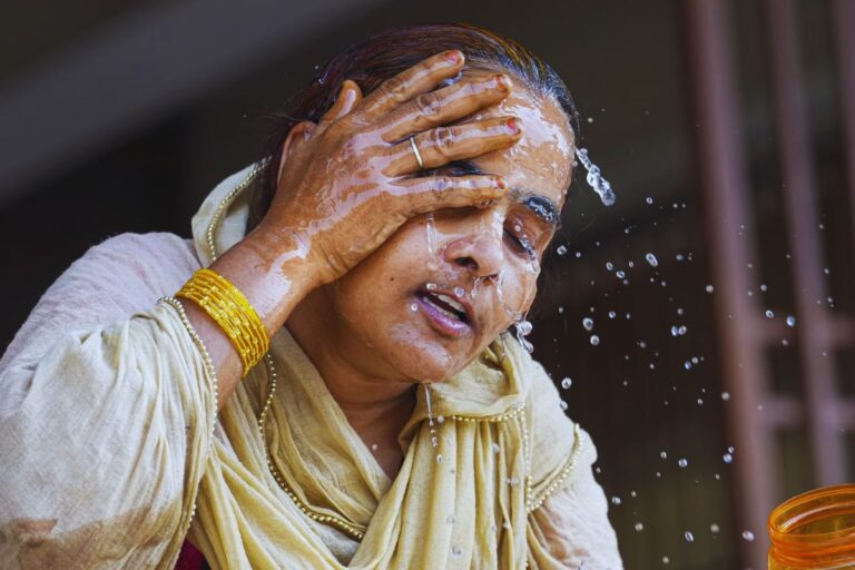 अप्रैल में सताएगी गर्मी, आंधी-बारिश की चेतावनी नहीं, चढ़ेगा पारा