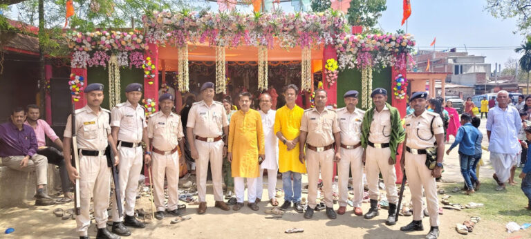 बालाजी मंदिर में हनुमान जन्मोत्सव की धूम
