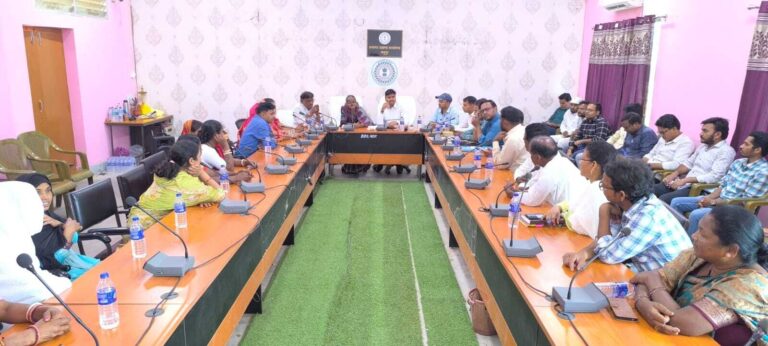 स्वास्थ्य उपकेंद्र सिंघो में एएनएम प्रतिनियुक्त किये जाने की उठी मांग