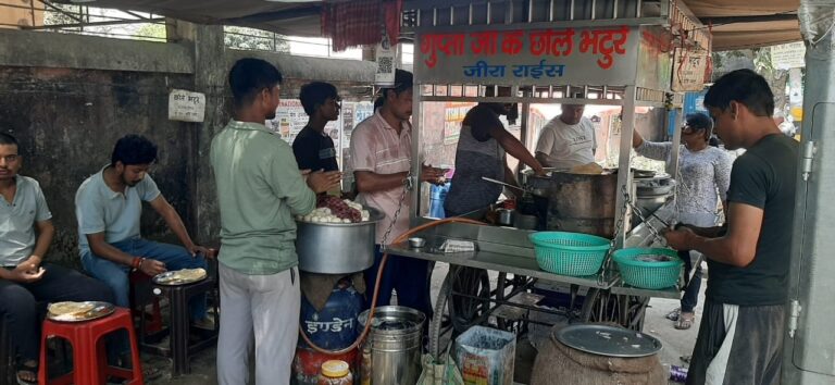 बुकिंग के चार दिन के भीतर रसोई गैस की डिलेवरी उपभोक्ताओं को कराने पर प्रशासन का फोकस
