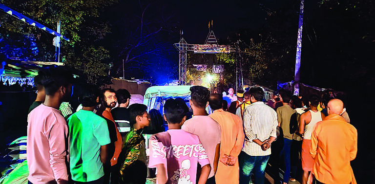 बक्सर के चौकीदार की रोहतास में सड़क दुघर्टना में मौत