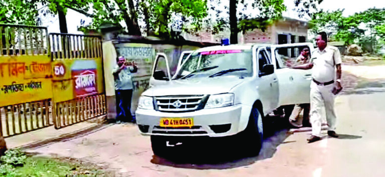 बुदबुद में अवैध लकड़ी तस्करी का भंडाफोड़, ट्रैक्टर समेत तीन गिरफ्तार