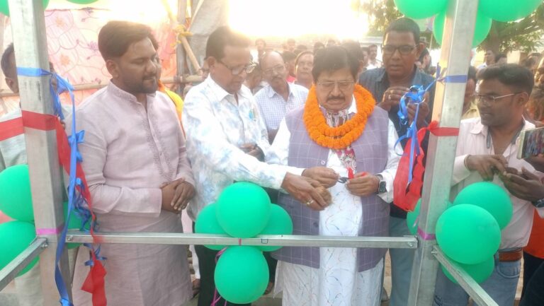 सारठ विधायक ने जलमीनार का किया उद्घाटन