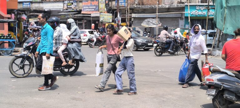Giridih News :उफ्फ ये गर्मी…जलता है बदन, पारा पहुंचा 42 पर