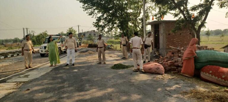 बाईपास से प्रशासन ने हटाया अतिक्रमण