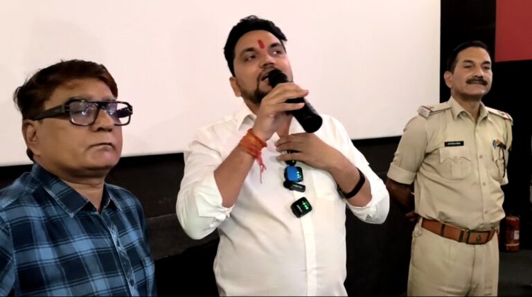 नवादा पहुंचे भोजपुरी स्टार गुंजन सिंह, ”मगध पुत्र” के लिए मांगा समर्थन