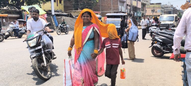 Giridih News :आसमान में छाये बादल, कुछ इलाकों में हल्की बूंदाबांदी