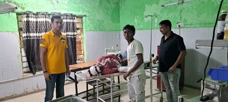 मेहरमा में दो बाइकों की आमने-सामने टक्कर में दोनों चालक घायल