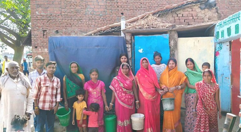 भीषण गर्मी में 20 दिनों से नल जल योजना ठप, पानी के लिए मचा हाहाकर