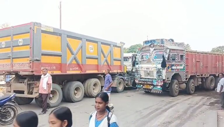 बरियारपुर में बढ़ा ट्रैफिक का दबाव, रोज लग रहा लंबा जाम: विक्रमशिला सेतु क्षतिग्रस्त होने का असर