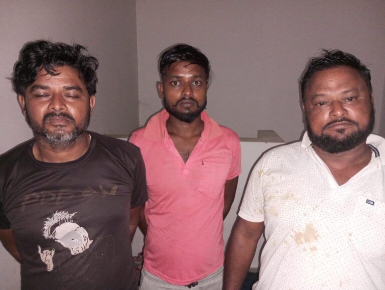 ट्रक खड़ा करने को लेकर दो ढाबा संचालक भिड़े, खूनी संघर्ष में चार घायल