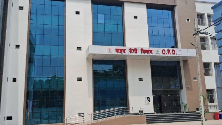 मुंगेर के सदर अस्पताल का आज का ओपीडी शेड्यूल जारी, जानिए किस विभाग में कौन डॉक्टर रहेंगे मौजूद