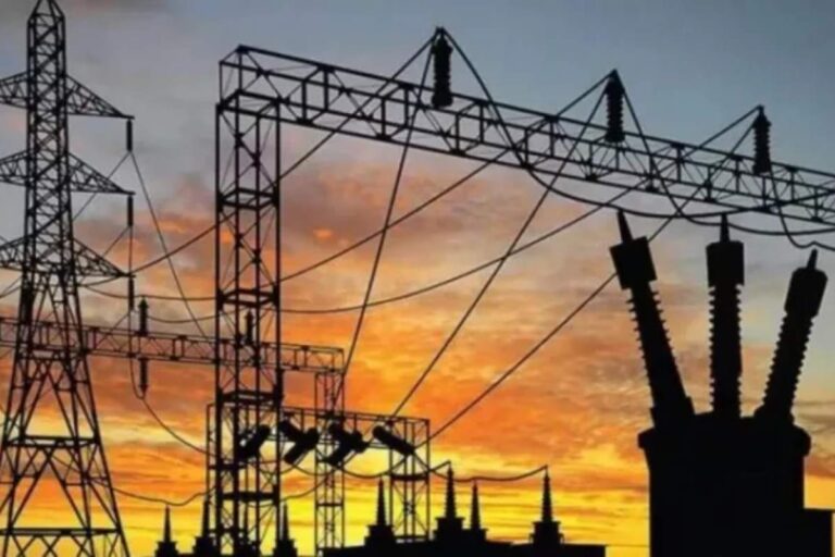 Muzaffarpur Power Cut: मुजफ्फरपुर के इन इलाकों में आज 11 से 2 बजे तक नहीं आएगी बिजली, देखें पूरी लिस्ट