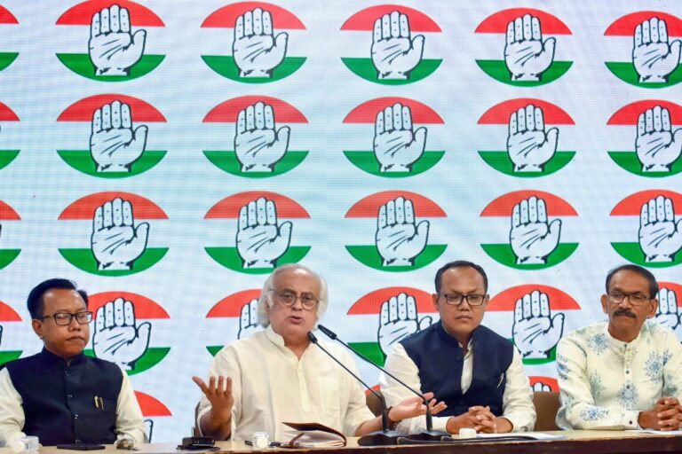 तमिलनाडु चुनाव रिजल्ट: हार के बाद कांग्रेस का दर्द, बोले चुनाव प्रभारी … तो जीत जाते 180 से 190 सीटें