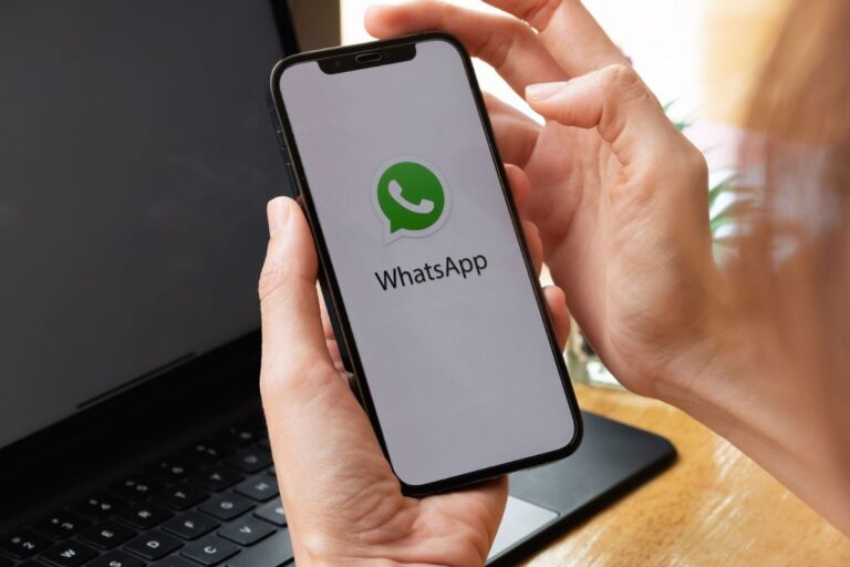 WhatsApp में हो रहा है बड़ा बदलाव, कंपनी चुपचाप हटा रही ये एक फीचर