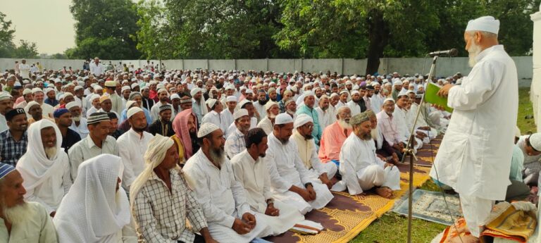 गोगरी में भाईचारे के साथ अदा हुई बकरीद की नमाज