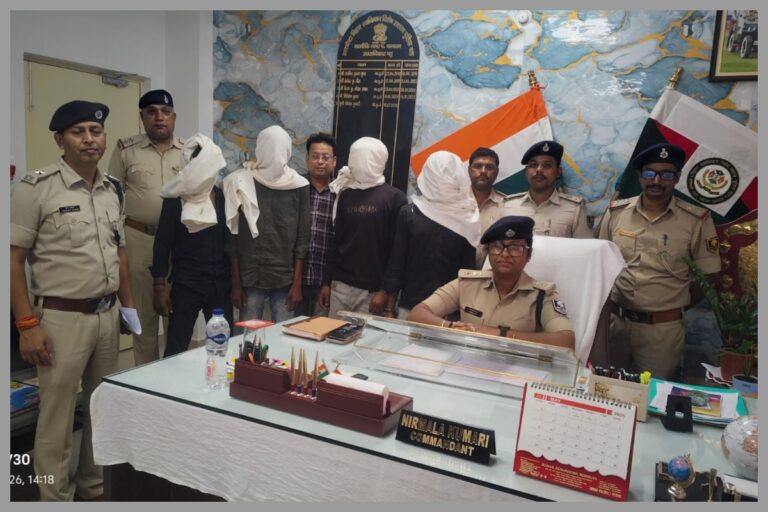 Bettiah: बगहा पुलिस ने बाइक चोर गिरोह का किया भंडाफोड़, चार गिरफ्तार