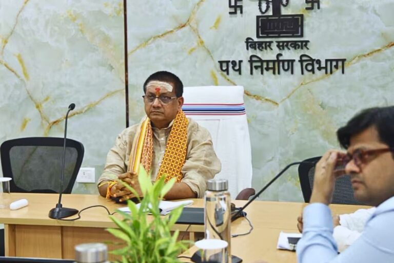 बिहार में अब हाईटेक तकनीक से बनेंगी सड़कें, पदभार संभालते ही मंत्री शैलेंद्र ने बताया आगे का प्लान