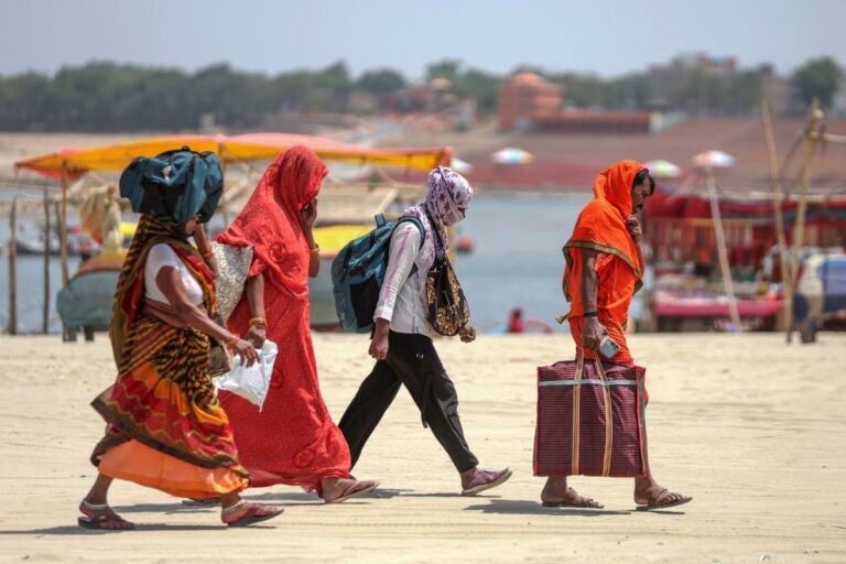 भारत में रिकॉर्ड तोड़ गर्मी: UN जलवायु प्रमुख बोले- कोयला, तेल और गैस जलाने का नतीजा भुगत रहा देश