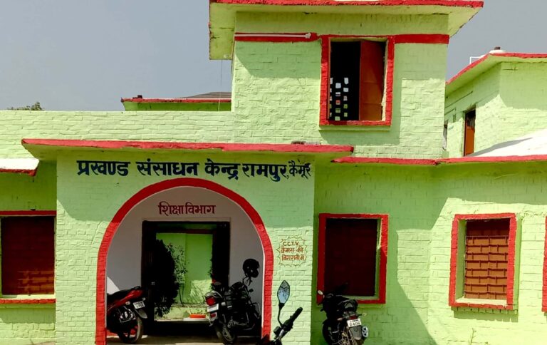 स्कूलों में समय सारणी की अनदेखी पर बीइओ सख्त, रिपोर्ट तलब