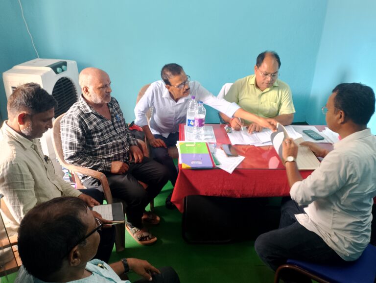 सहायक शिक्षकों की सेवा पुस्तिका जांच अंतिम चरण में, जल्द होगा वेतन भुगतान