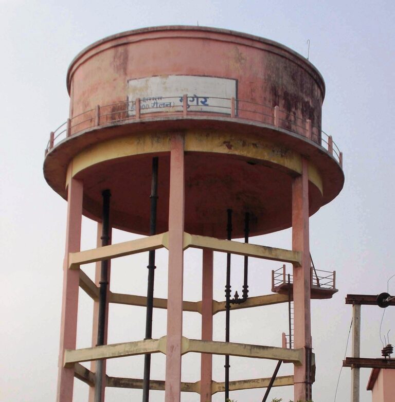 मुंगेर शहर के आधी आबादी को पानी के लिए करना पड़ेगा लंबा इंतजार, अब नये सिरे से बन रही कार्ययोजना