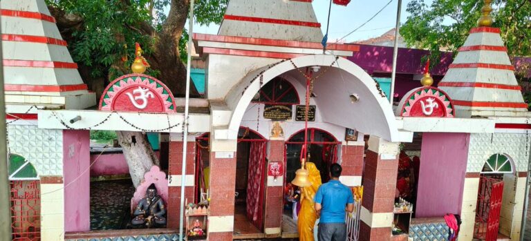 आज का दर्शन: भयहरण स्थान से मंदार तक हर-हर महादेव का उद्घोष