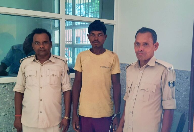 पत्नी की शिकायत पर शराबी पति को पुलिस ने किया गिरफ्तार