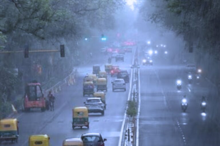पटना में कैसा रहेगा आज का मौसम, 40 से 50 किमी प्रति घंटे रफ्तार से चल सकती है हवायें