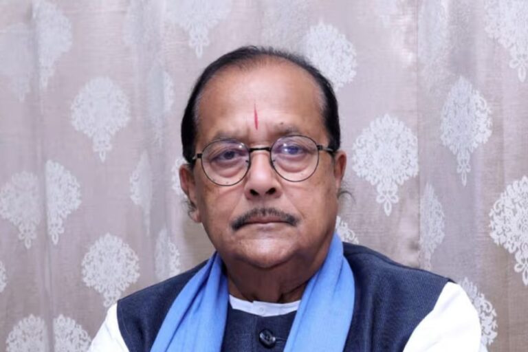 जनजातीय भाषाएं राज्य की पहचान, पर हर भाषा का हो सम्मान: राधाकृष्ण किशोर 