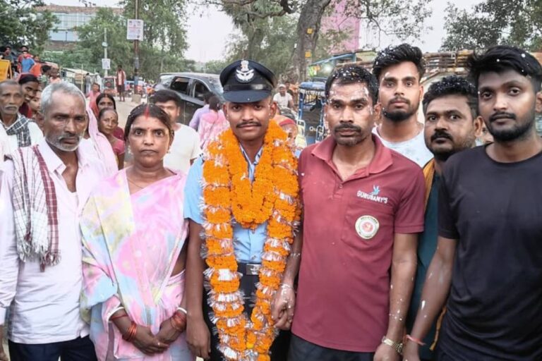 बिंद के दिव्यराज ने बढ़ाया नालंदा का मान, भारतीय वायुसेना में फ्लाइंग ऑफिसर, गांव में जश्न का माहौल